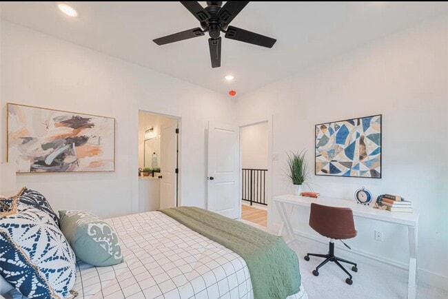 Building Photo - 2704 Bostic St