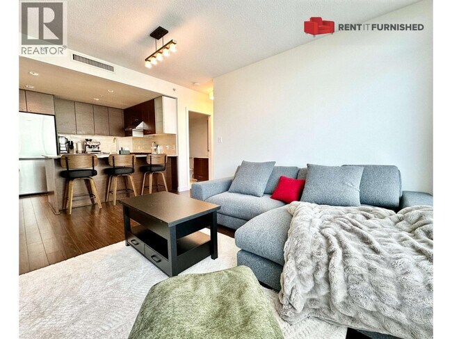 7371 Westminster Hwy