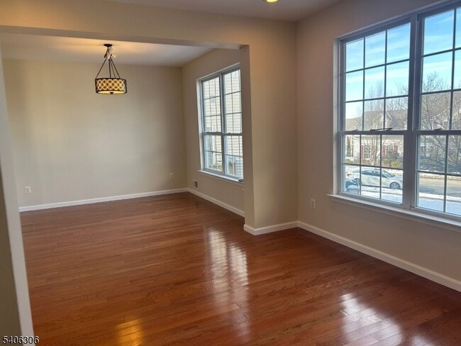 Photo - 226 Winding Hill Dr