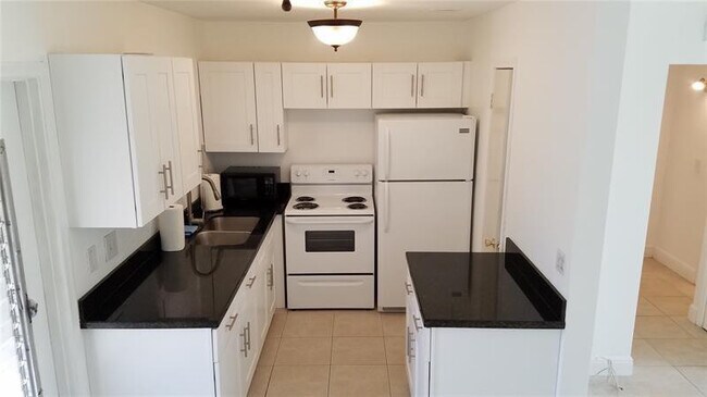 Photo - 2734 Fillmore St Unit 3-E