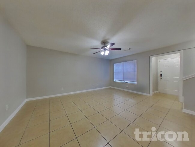 Photo - 3126 Kelling St