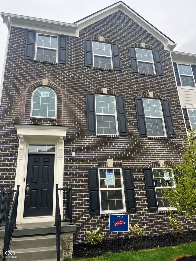 Photo - 6910 Equality Blvd Townhome