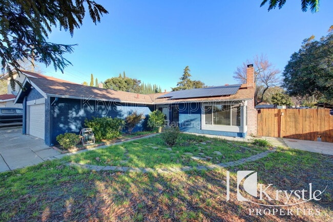 Building Photo - 2 Bridge Ct