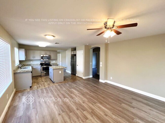Photo - 14835 W Redfield Rd
