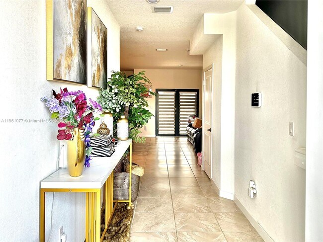 Photo - 13356 Tropical Ave Casa Adosada