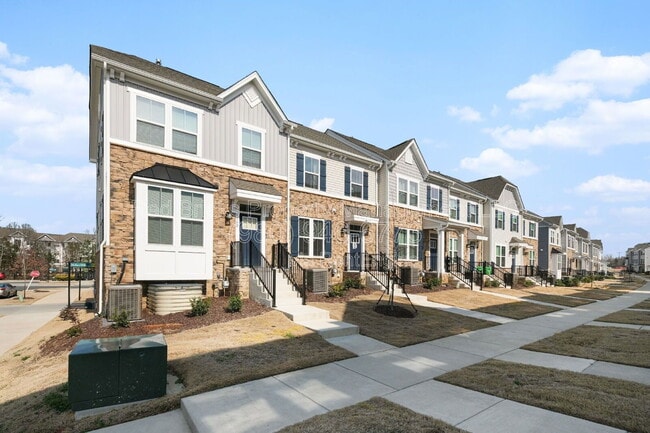 Photo - 9306 Mallard Mls Dr