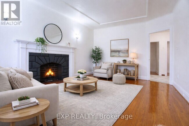 Photo - 310 Westwood Ave