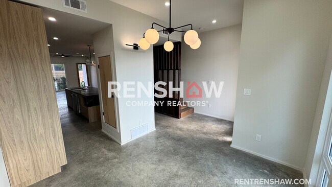 Photo - 42 Angelus St