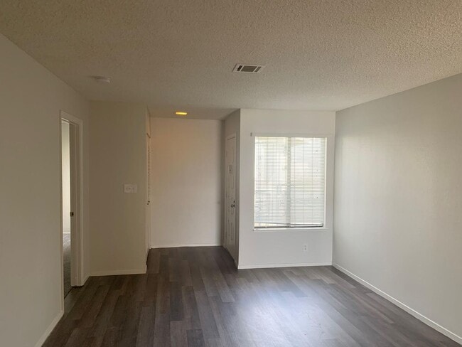 Photo - 2 Bed Condo