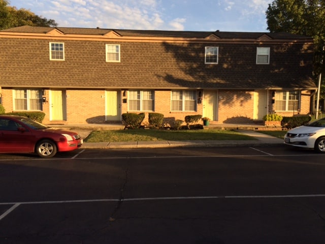 Photo - 270 Stocksdale Dr