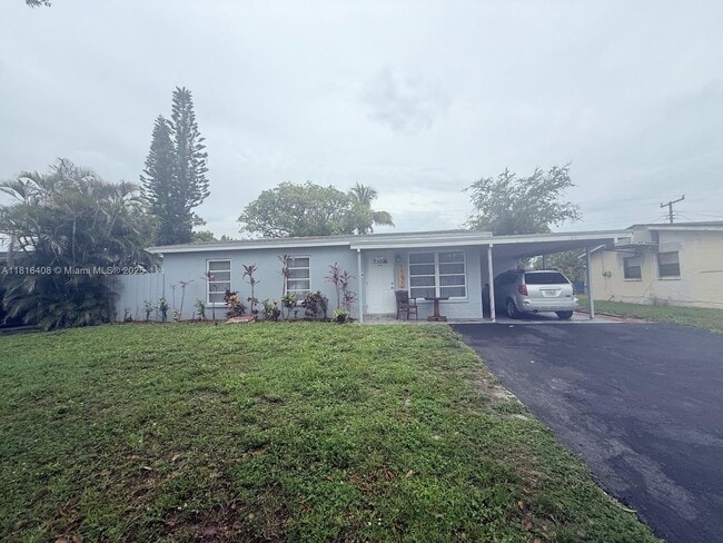 Photo - 3330 NW 17th Ct Casa