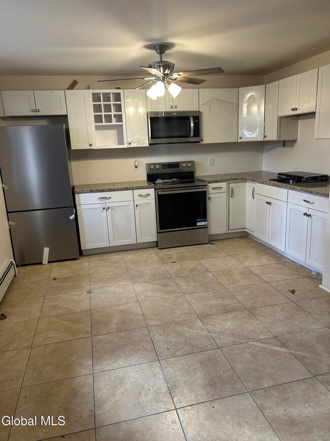 Photo - 18 1/2 Voorhees St Unit 1