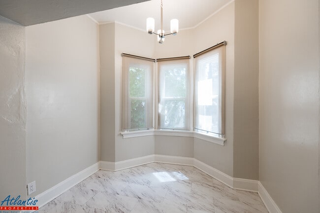 710 N 2nd St Unit 2