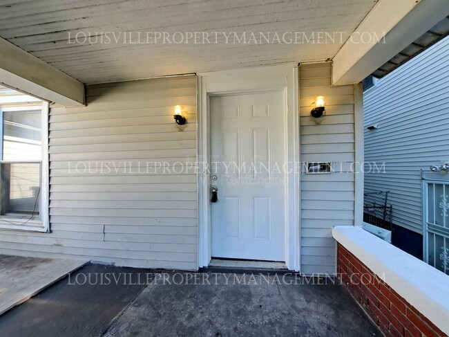 Photo - 3100 Grand Ave