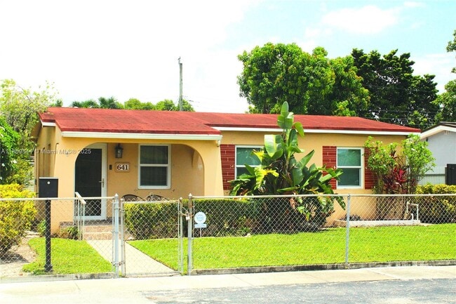 Building Photo - 641 W 36th St Rental