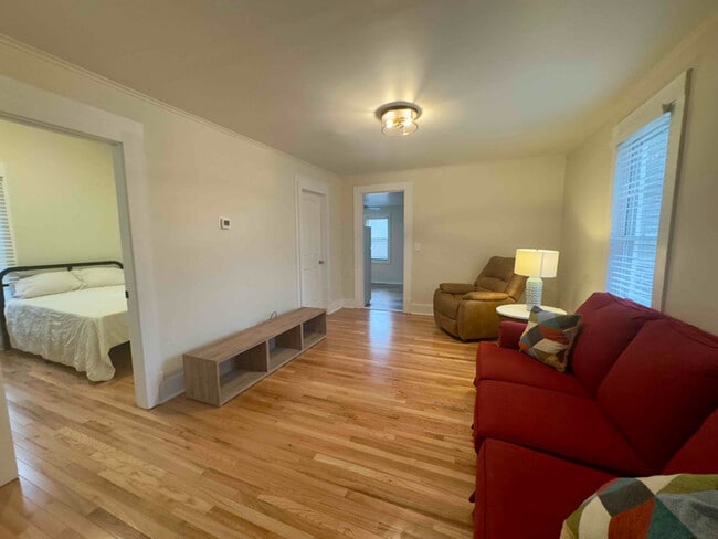 Photo - 531 Fremont Ave