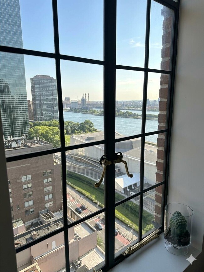 Photo - 45 Tudor City Pl Unit 1904