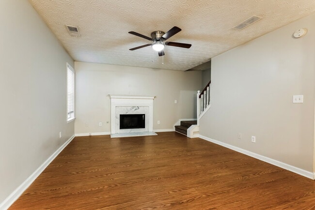 Photo - 1905 Elm Park Dr