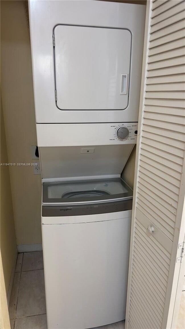 Photo - 2028 NE 167th St