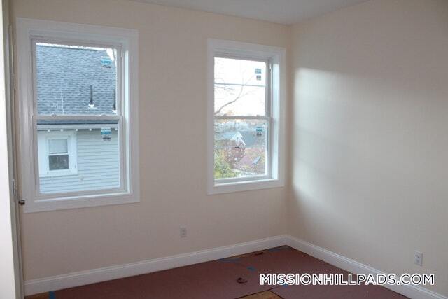 Photo - 182 Calumet St