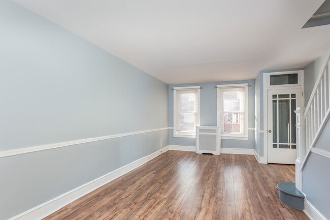 Photo - 3030 Tulip St