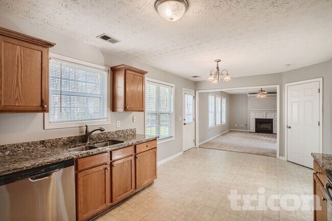 Photo - 218 Hickory Branch Dr