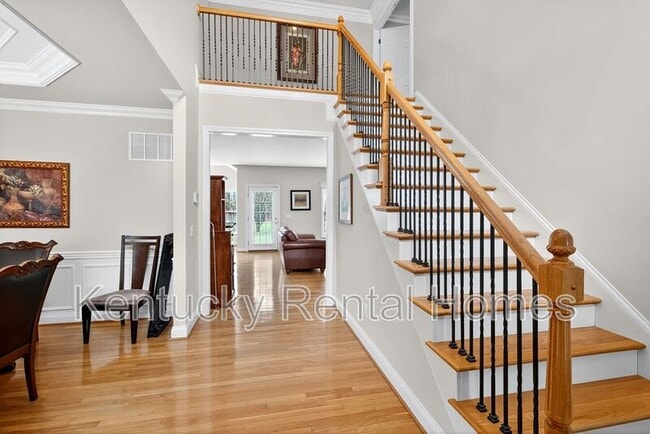 Photo - 2137 Roswell Dr