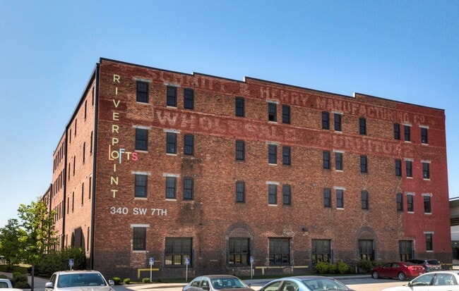 Riverpoint Lofts