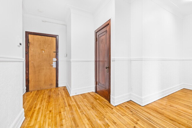 Photo - 4702 Ch Queen-Mary