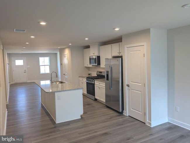 Building Photo - 114 RED LION Ct