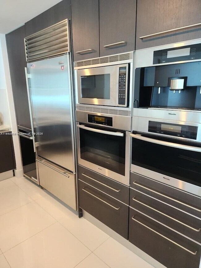 Photo - 17001 Collins Ave Unit 3705