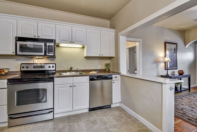 Photo - 216 N 19th St