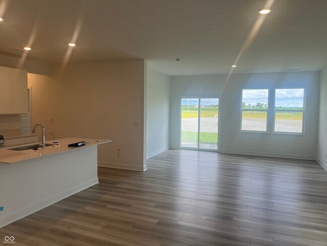 Photo - 6870 Teder Crk Ln