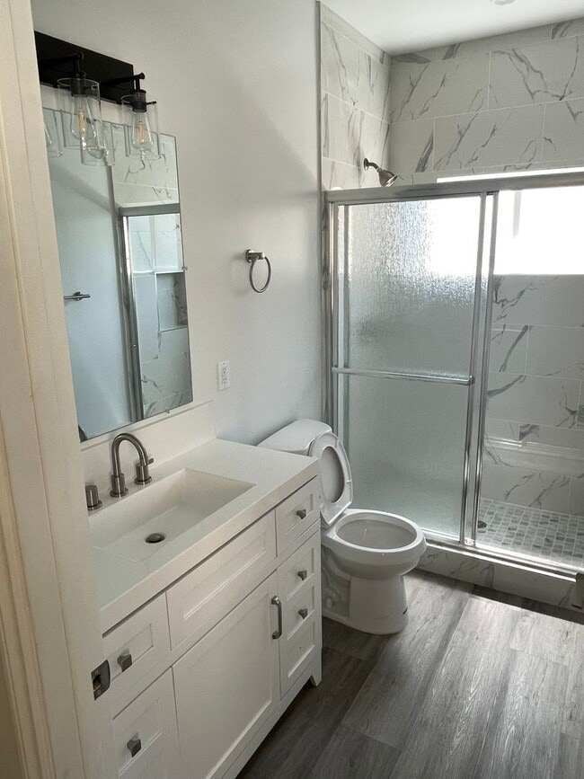Photo - 2804-2806 W Grand Ave Unit 2806