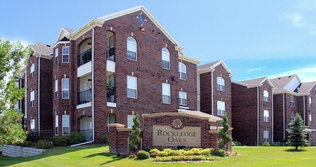 Rockledge Oaks Apartments