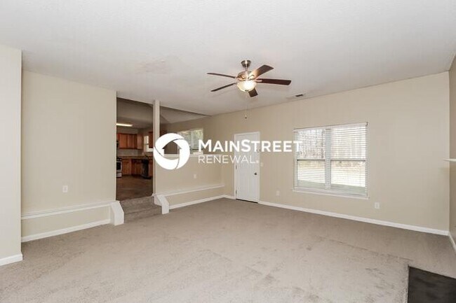 Photo - 3 Bedroom Pet-Friendly Home in Villa Rica,...