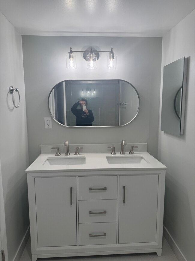 Photo - 7505 Democracy Blvd Unit 125