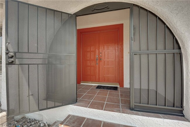 Photo - 6320 Peppermill Dr