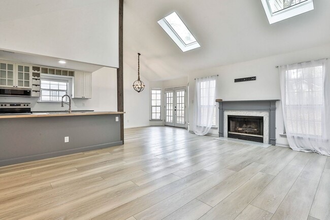 Photo - Fully Renovated 3/2 Ranch in Starr's Mill