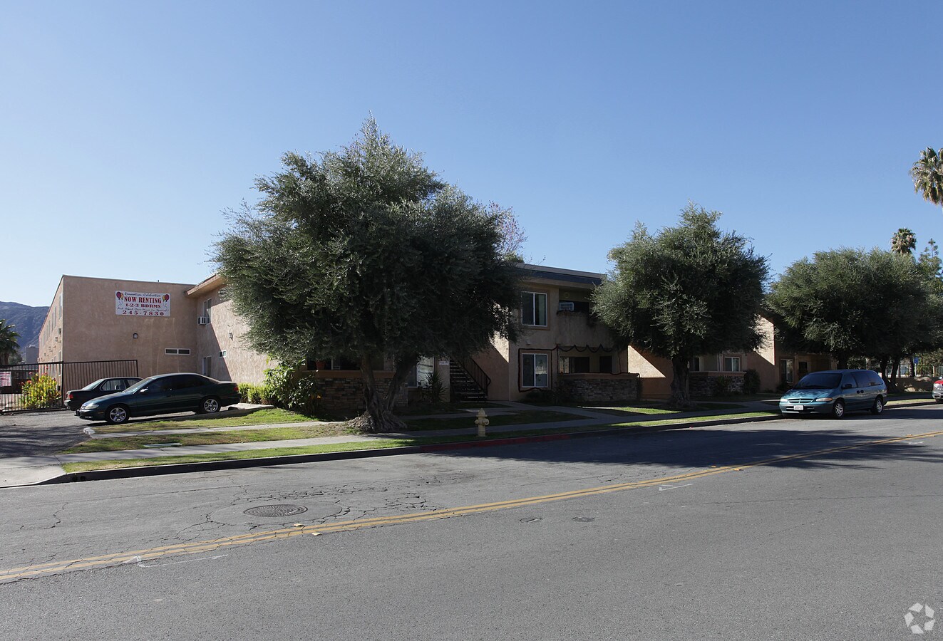 North Shore - 16465 Joy St