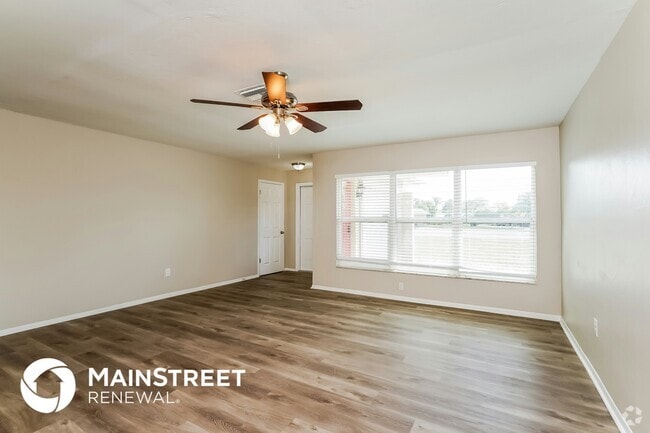 Building Photo - 7311 Louise Dr Rental