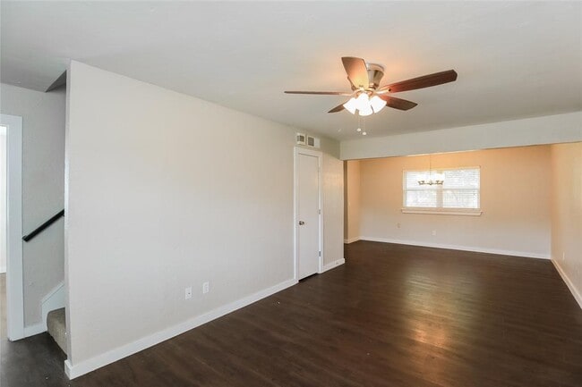 Photo - 1828 Sunrise Dr