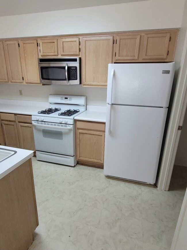 Photo - 2101 Willowbury Dr Unidad D