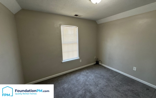 Photo - 4730 Addington Dr