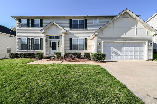 Building Photo - 5495 Chapel Hill
