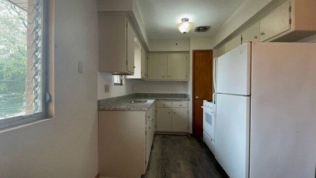 Photo - 3952 S 43rd St Unit UPPER