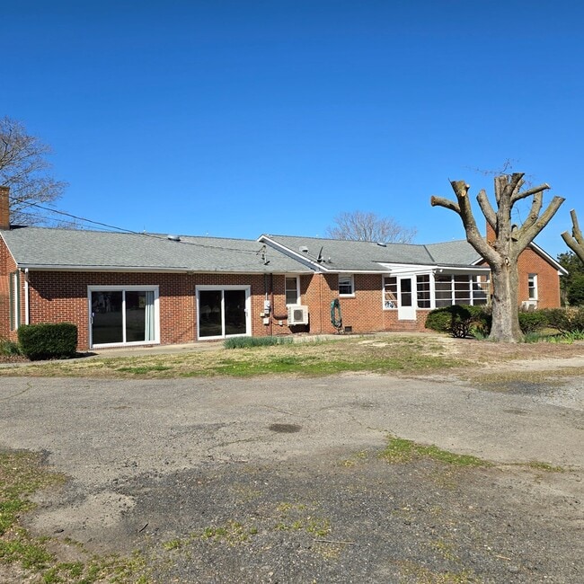 Photo - 29093 Arlington Rd