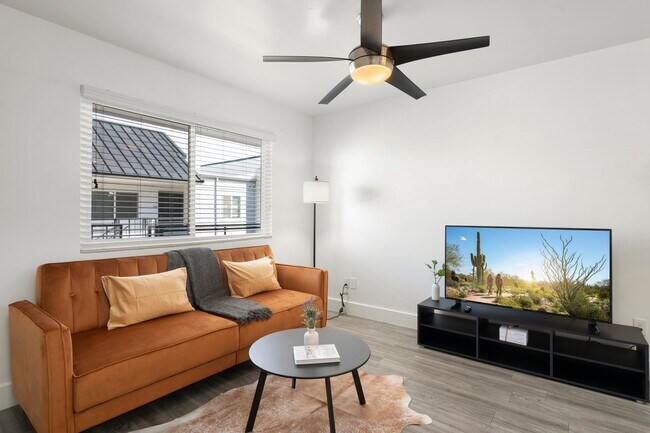 Photo - Fringe Midtown