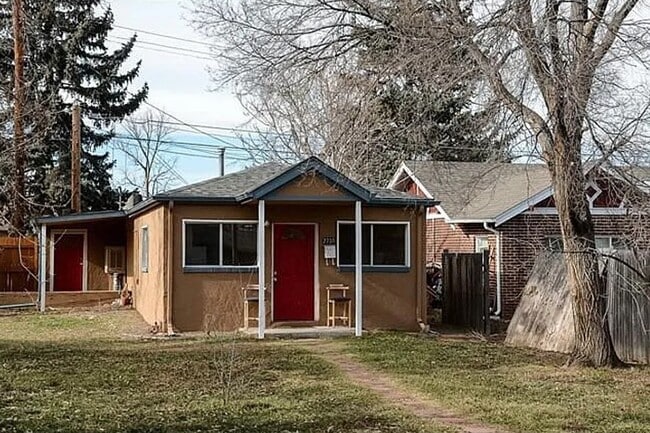 Photo - 2735 N Cook St