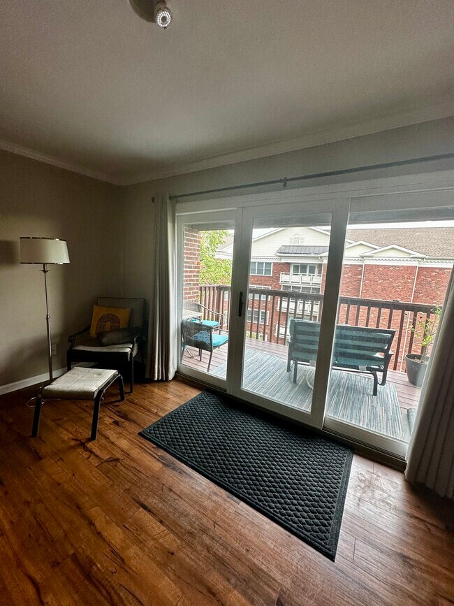 Photo - 564 Sarah Ln Unit 401